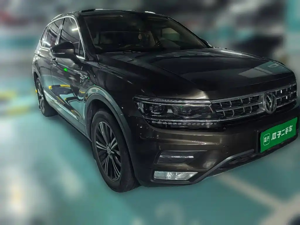 Volkswagen Tiguan L — миниатюра 24