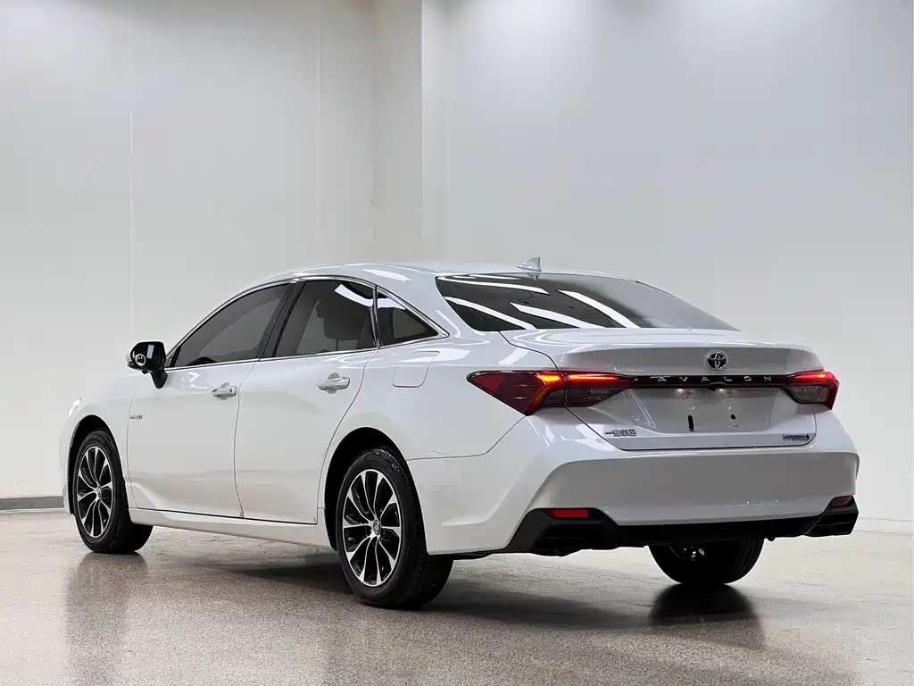 Toyota Avalon — миниатюра 28