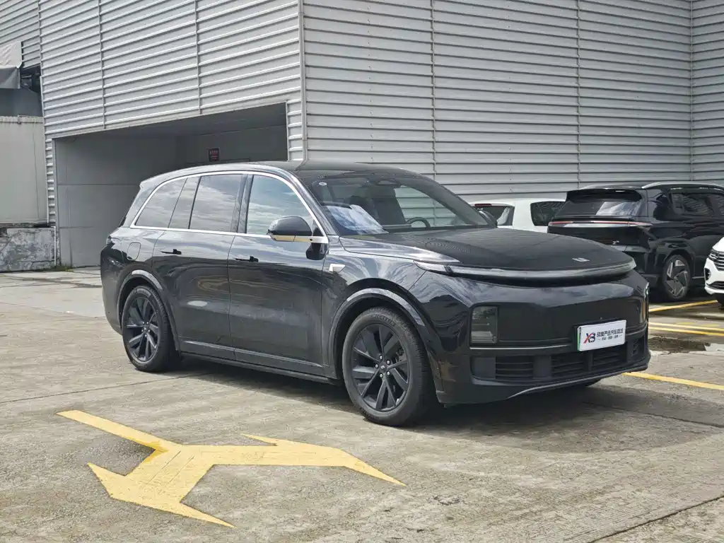Li Auto Li L8 — миниатюра 3