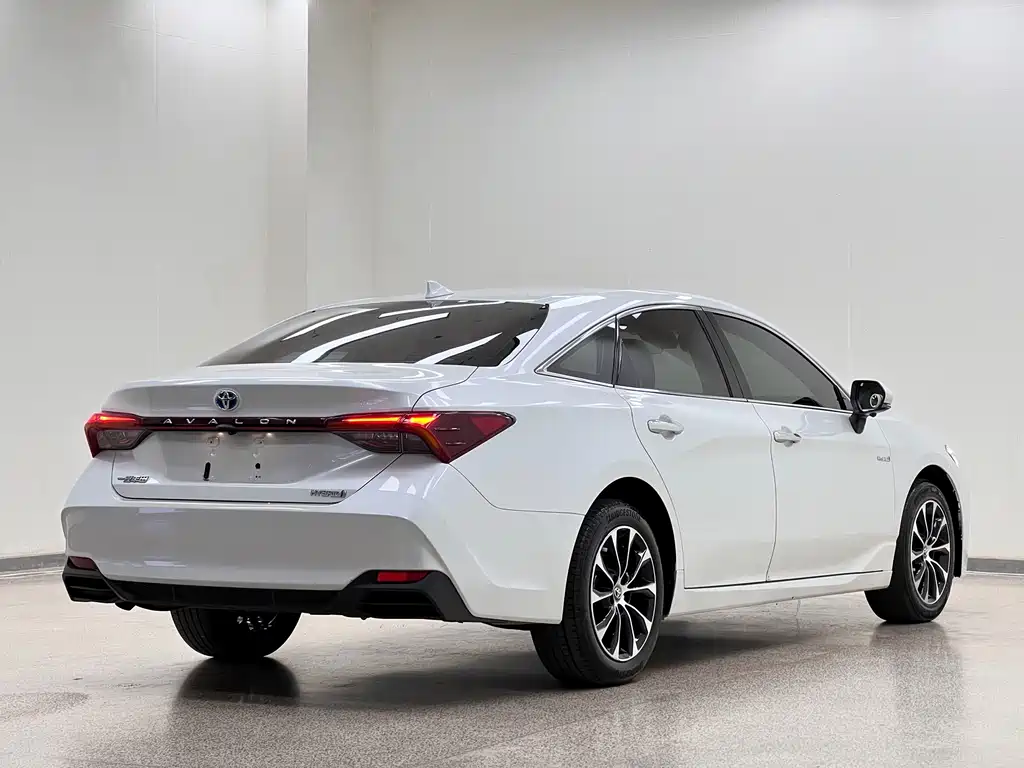 Toyota Avalon — миниатюра 30
