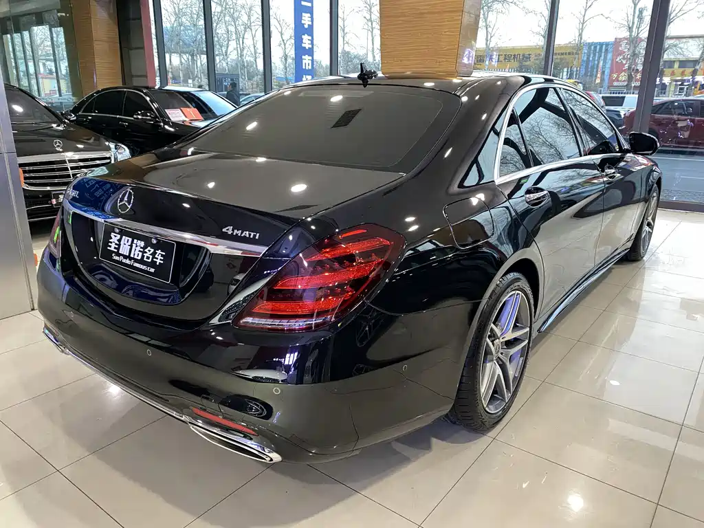 MERCEDES-BENZ S CLASS