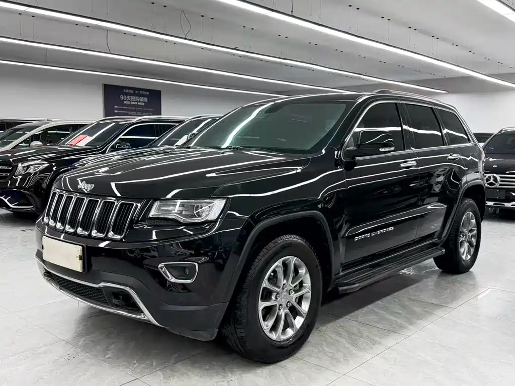 Jeep Grand Cherokee (Import)