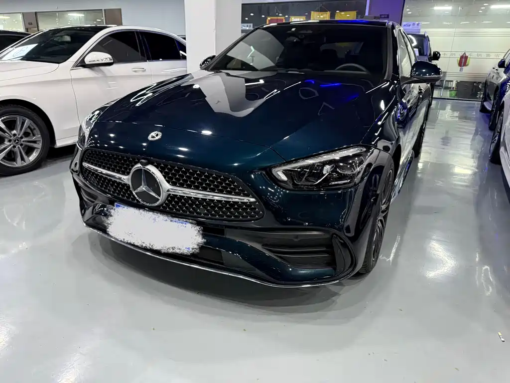 Mercedes-Benz C-Class 2022