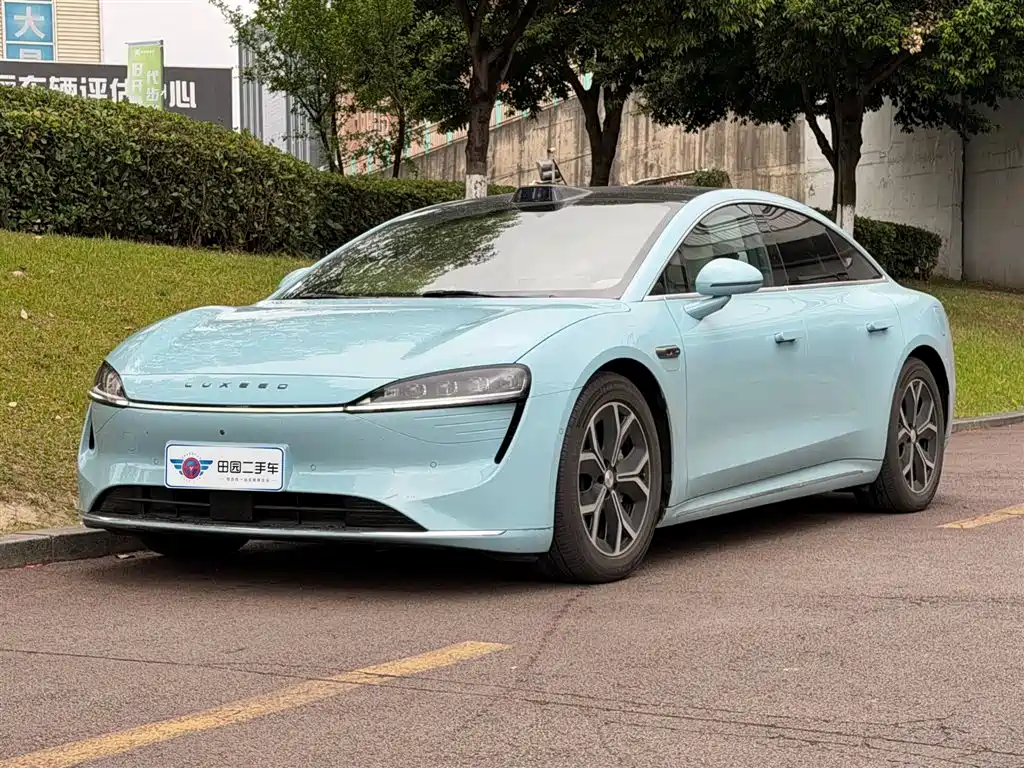 Luxeed Zhijie S7 2025