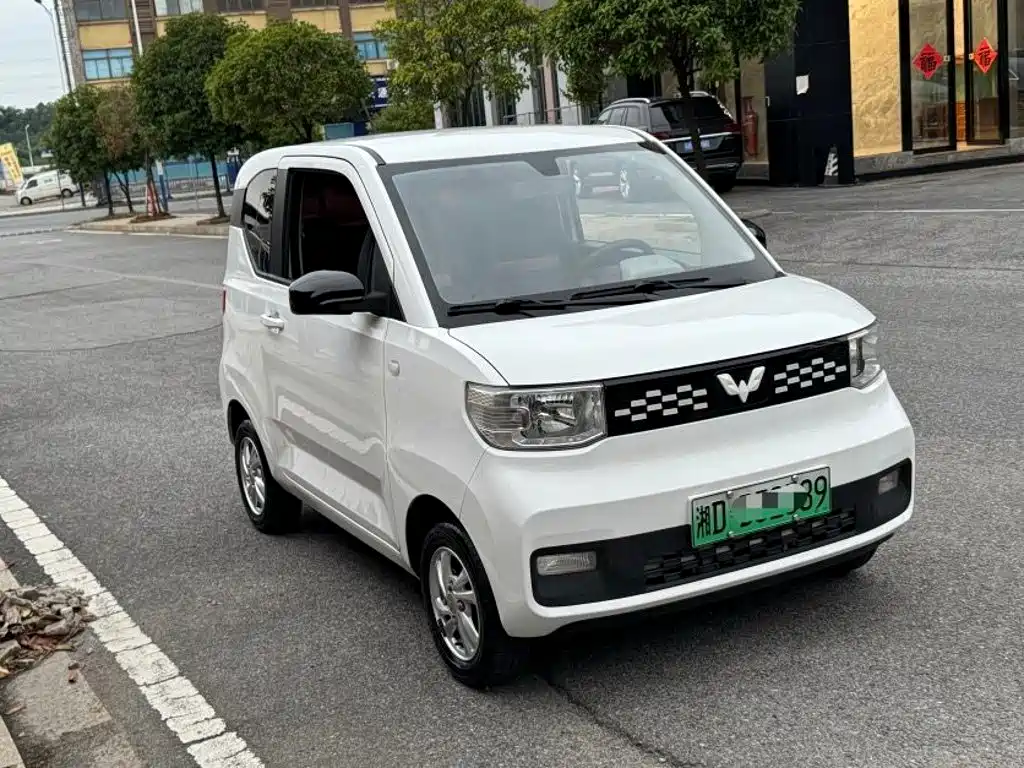 Wuling MINIEV — миниатюра 3