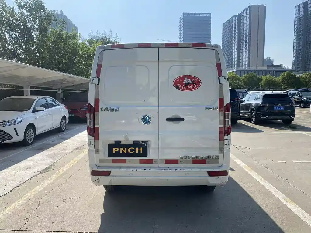 DONGFENG YUFENG EM26