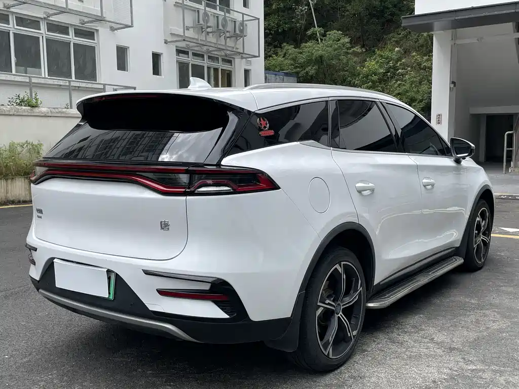 BYD Tang New Energy — миниатюра 11