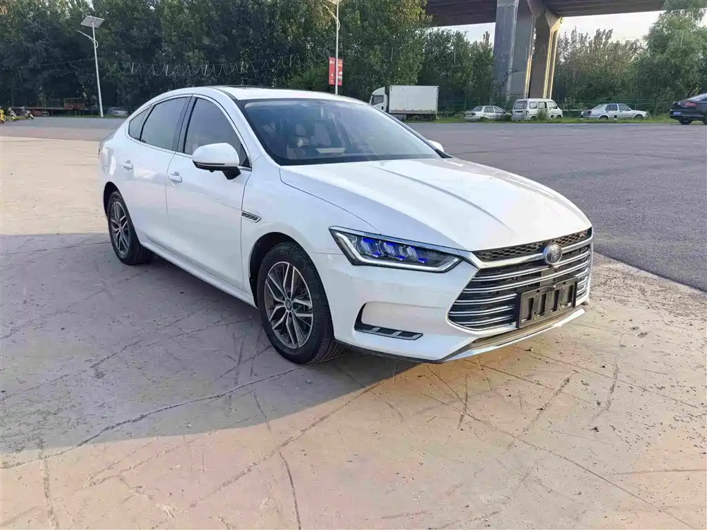 BYD Qin Pro NEV — миниатюра 3