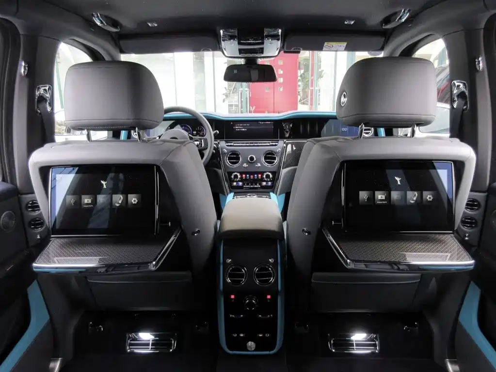 Rolls-Royce Cullinan 2025 Black Badge