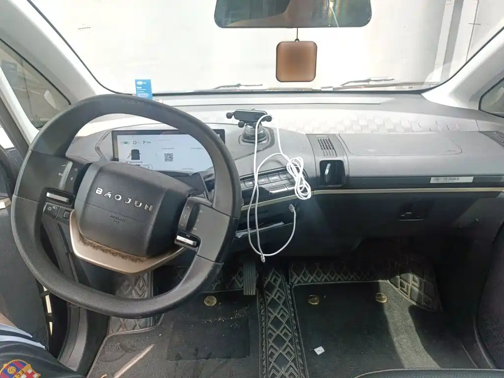 Baojun KiWi EV — миниатюра 10