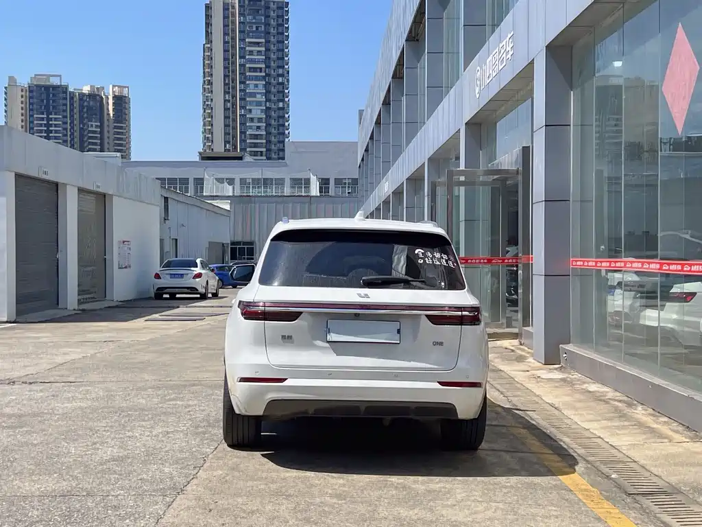 Li Auto Li ONE — миниатюра 5