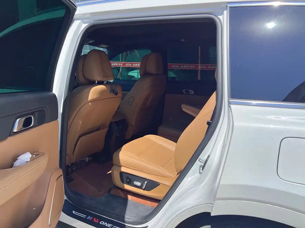 Li Auto Li ONE — миниатюра 7