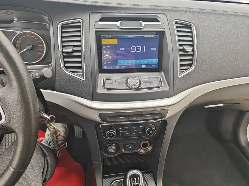 Geely Vision — миниатюра 13