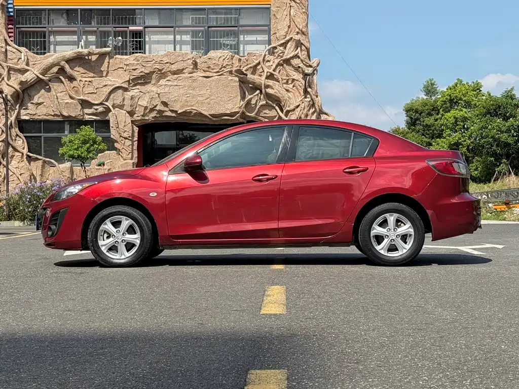 MAZDA 3 STAR CHENG