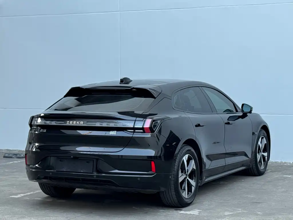 ZEEKR EXTREME KRYPTON 001