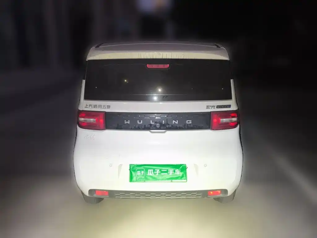 Wuling MINIEV — миниатюра 5