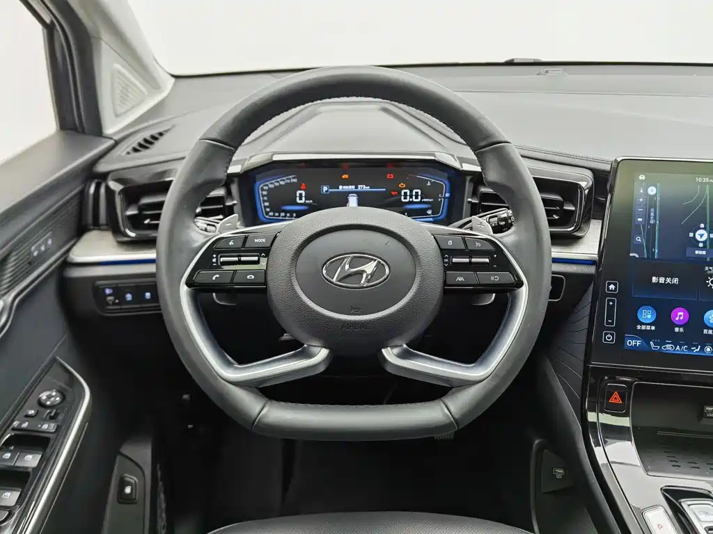 Hyundai Custo — миниатюра 11