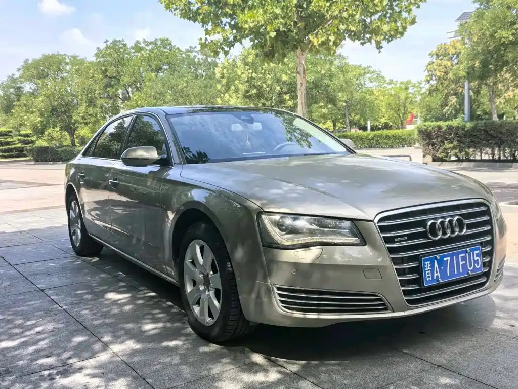 Audi A8 — миниатюра 10