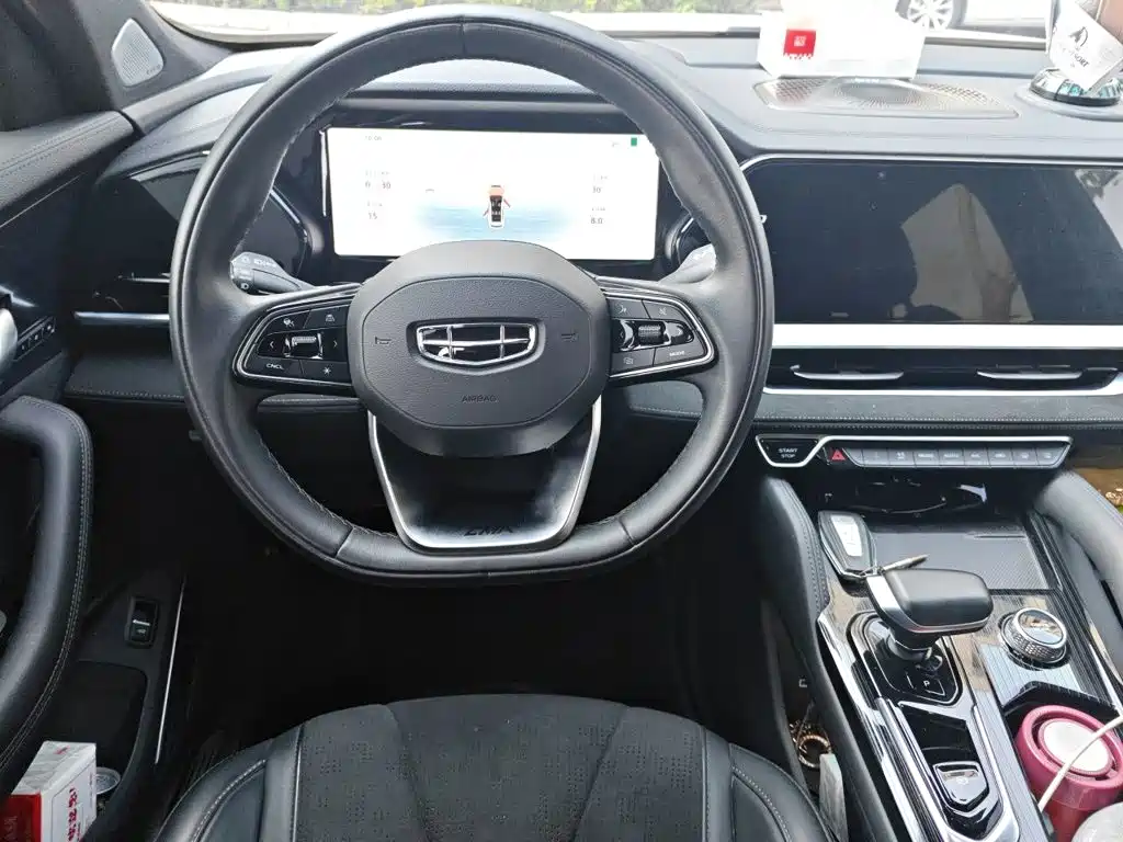 Geely Xingyue L — миниатюра 11