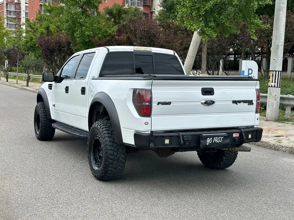 Ford F-150 Raptor — миниатюра 6