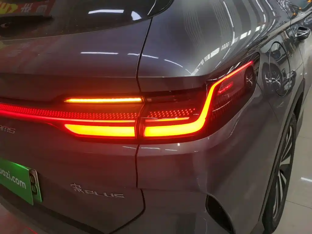 BYD PLUS New Energy — миниатюра 8