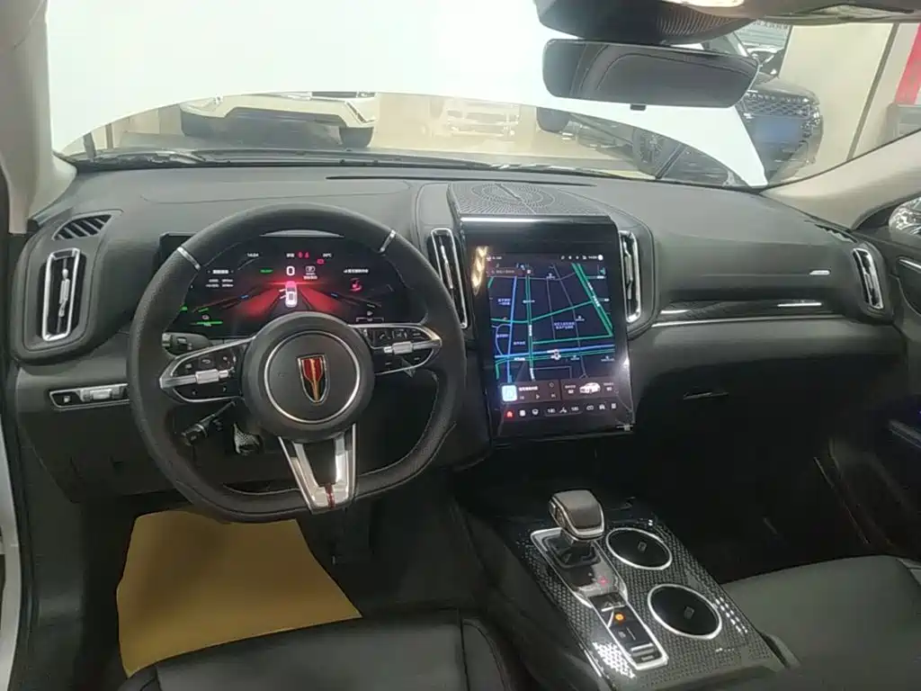 Hongqi HS3 PHEV 2025 117km PLUS
