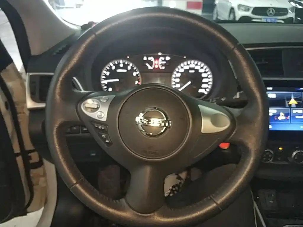 Nissan Sylphy — миниатюра 11