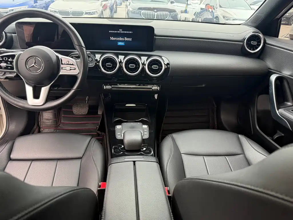 MERCEDES-BENZ A CLASS