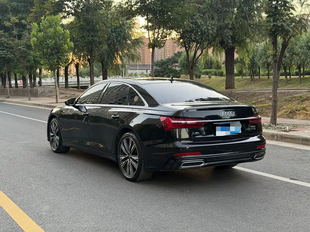 Audi A6L — миниатюра 9