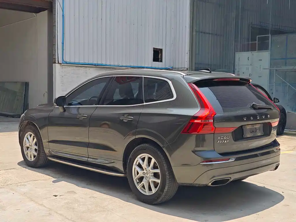 Volvo XC60 — миниатюра 7