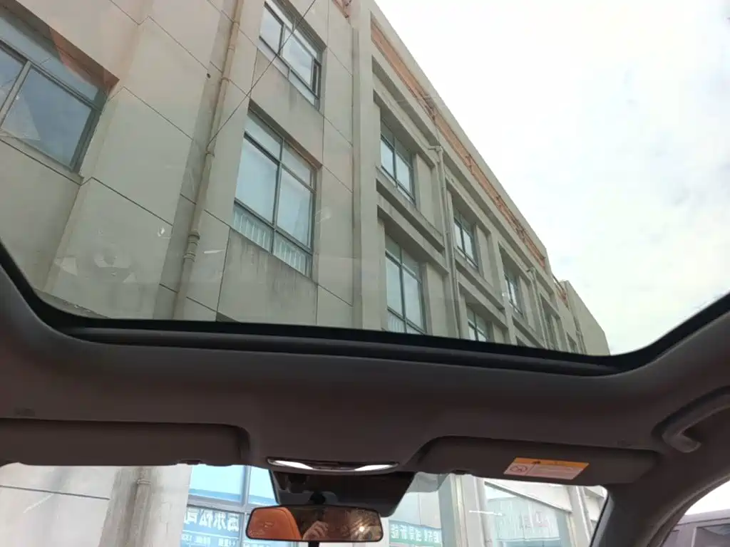 Changan UNI-V — миниатюра 18