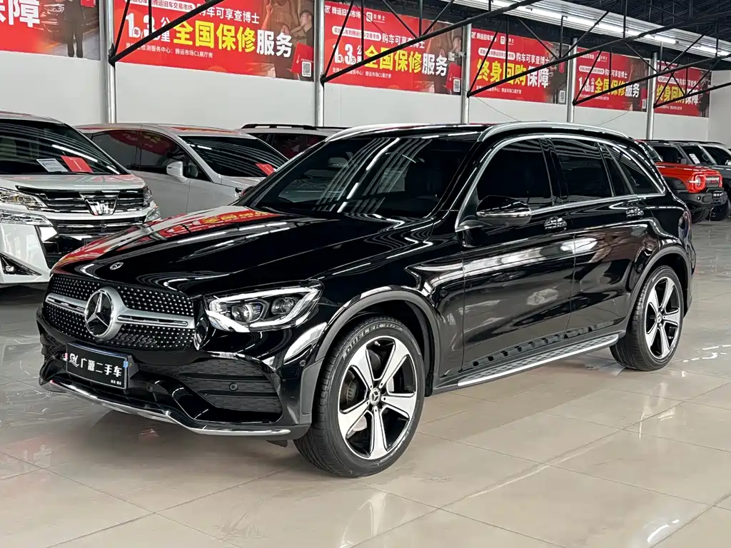 MERCEDES-BENZ GLC