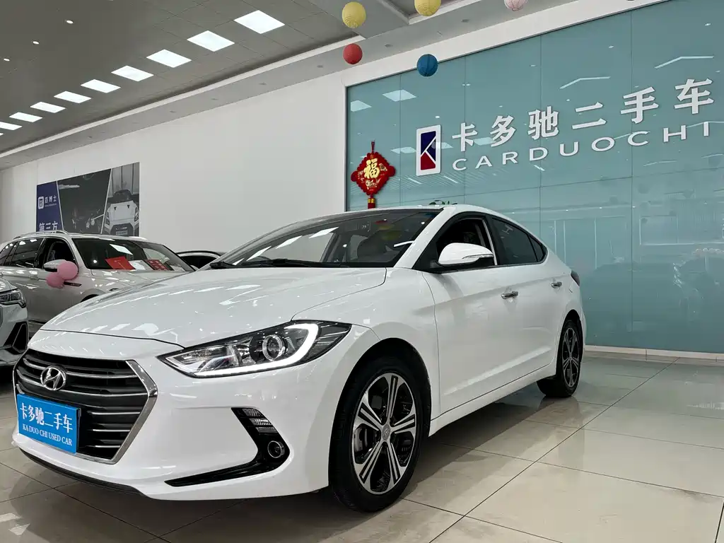 Hyundai Elantra 2019