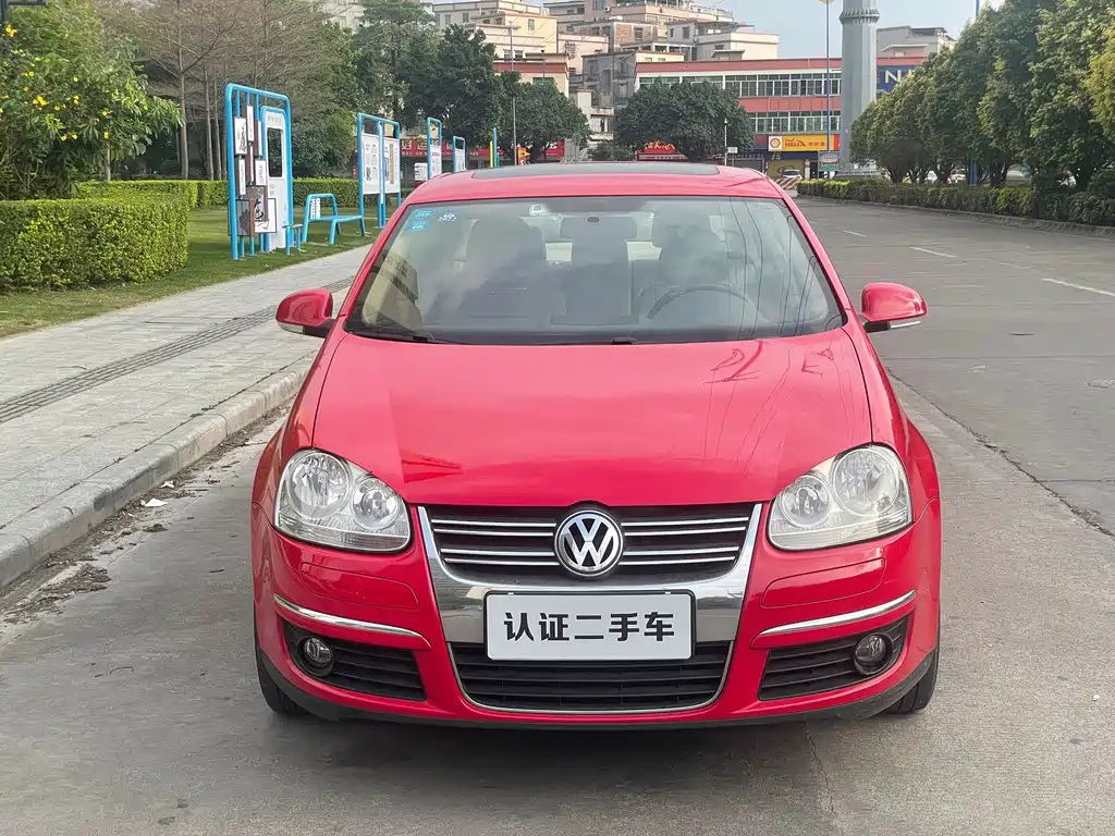 Volkswagen Sagitar 2009 1.6L AT Fashion
