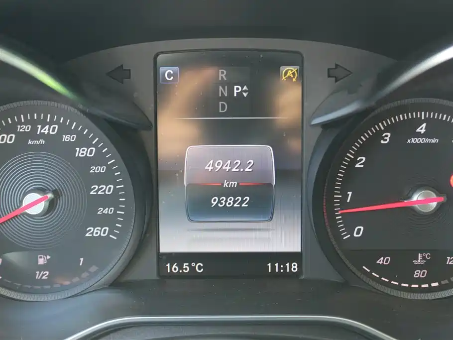 MERCEDES-BENZ C CLASS