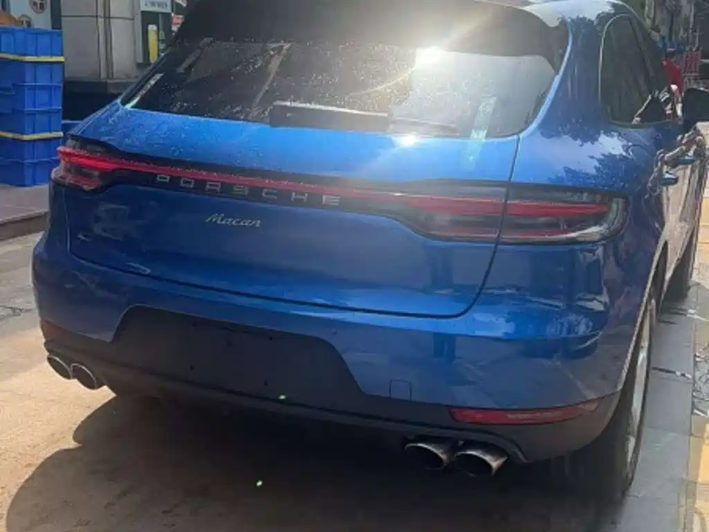 Porsche Macan — миниатюра 4