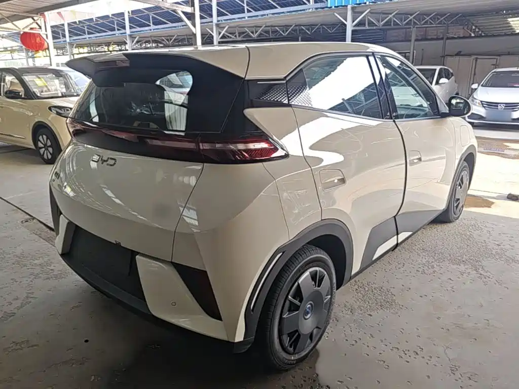 BYD Seagull 2025 Smart Drive 305km
