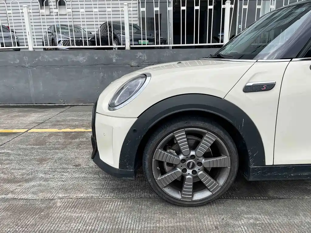 MINI Mini — миниатюра 6
