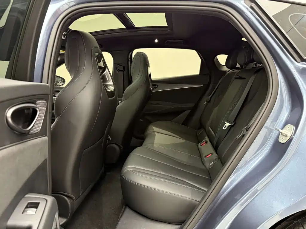 BYD SEAL 06 NEW ENERGY