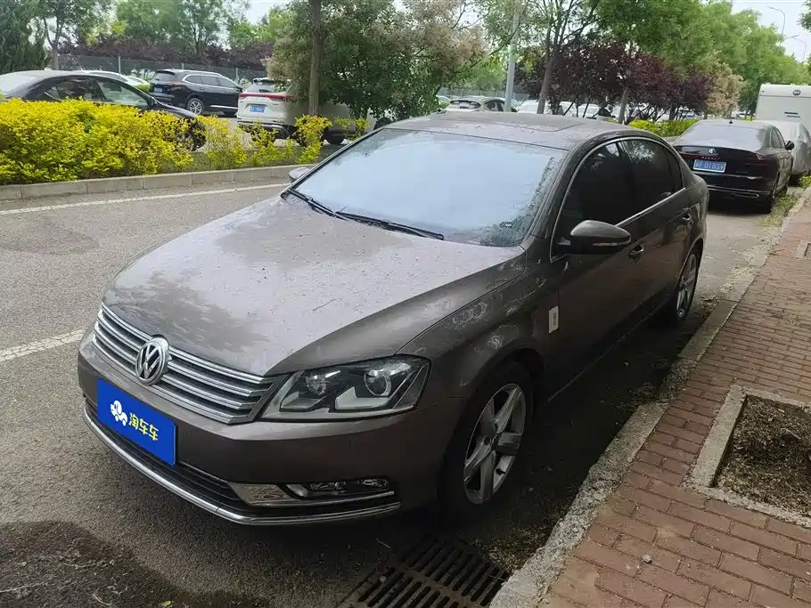 Volkswagen Magotan 2016