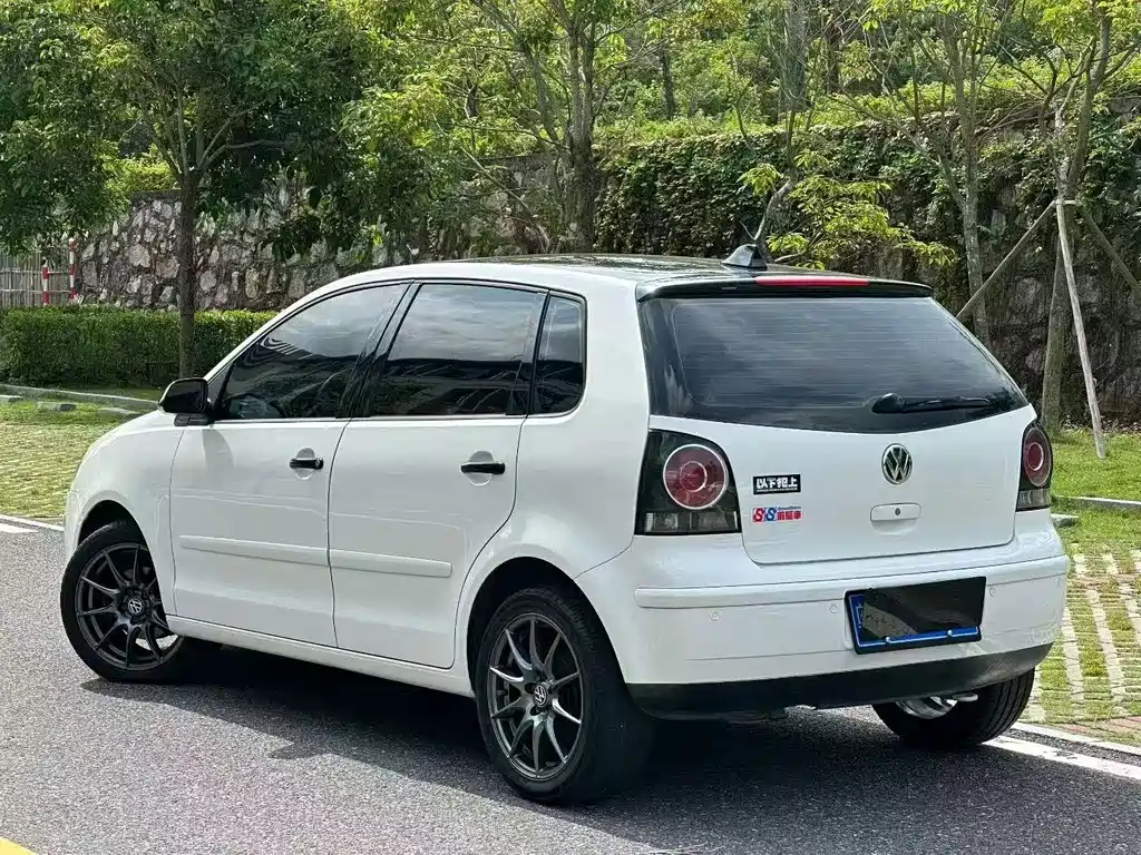 Volkswagen Polo — миниатюра 9