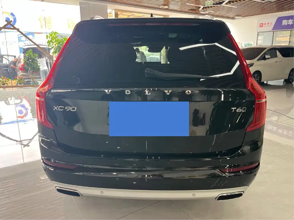 Volvo XC90 — миниатюра 5