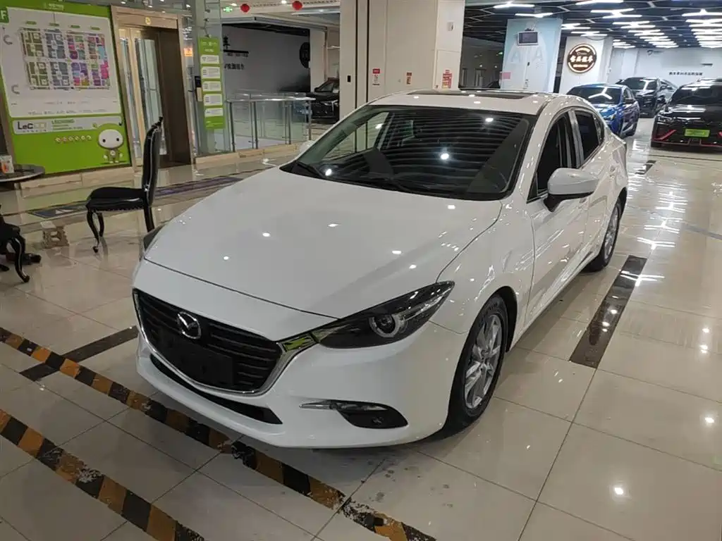 Mazda 3 Axela 2018