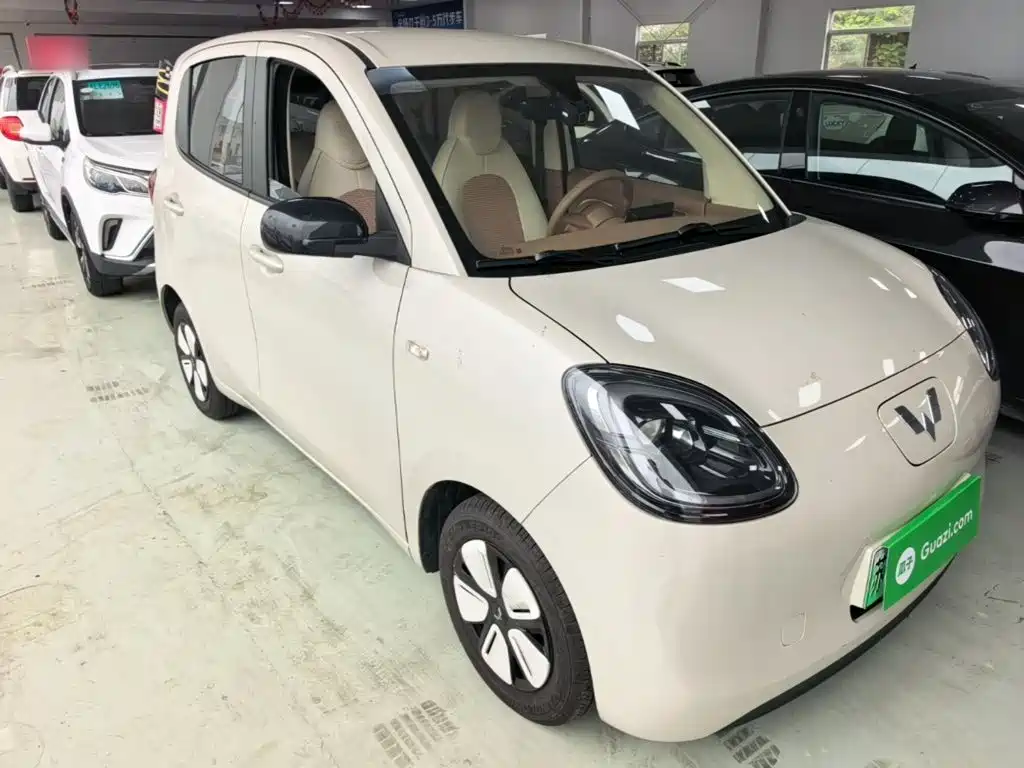 Wuling MINIEV — миниатюра 4