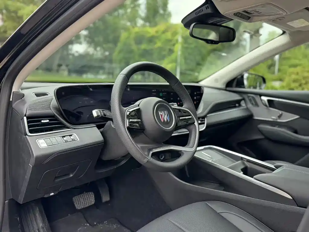 Buick LaCrosse — миниатюра 14