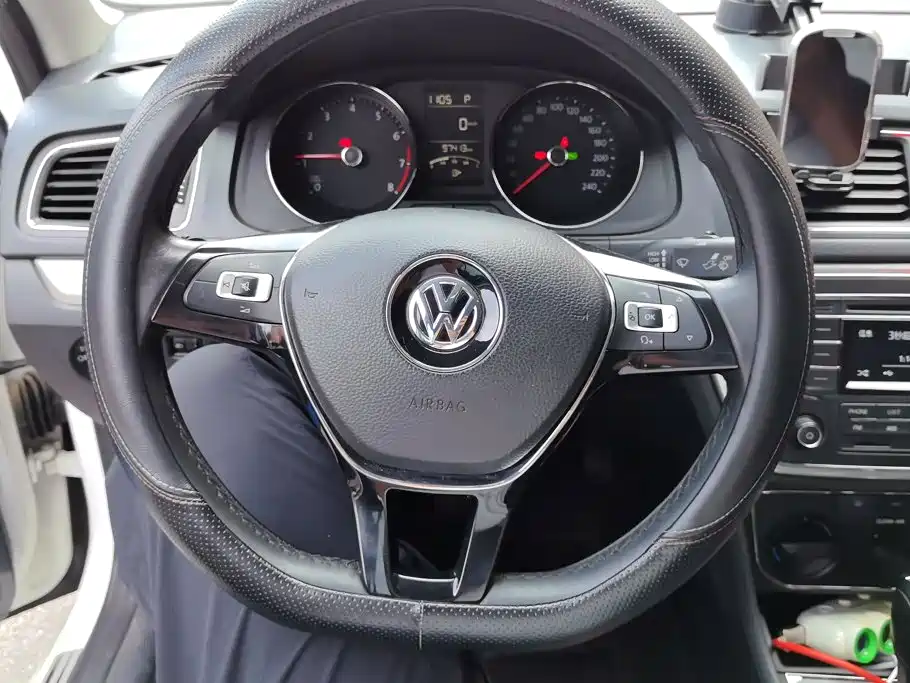 Volkswagen Lavida — миниатюра 15
