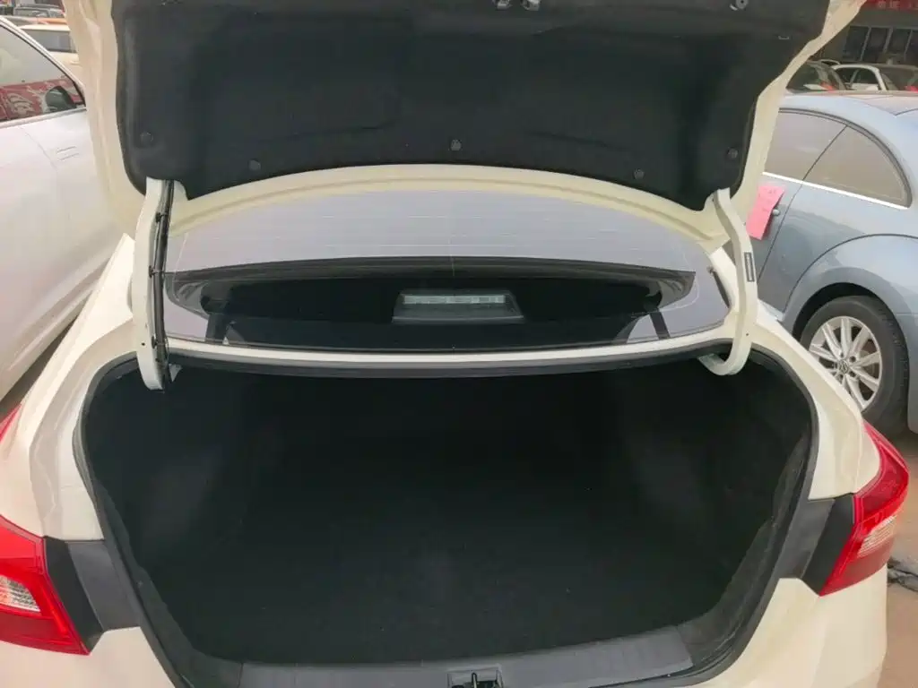 Nissan Sylphy — миниатюра 19