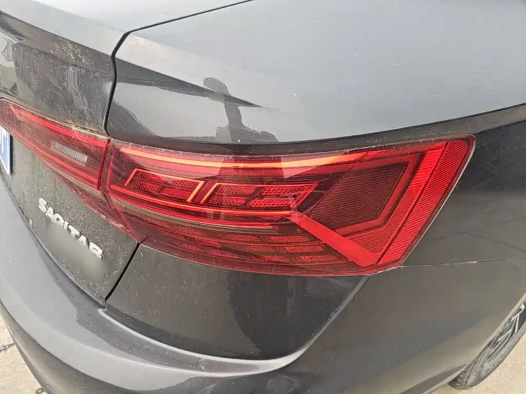 Volkswagen Sagitar — миниатюра 8
