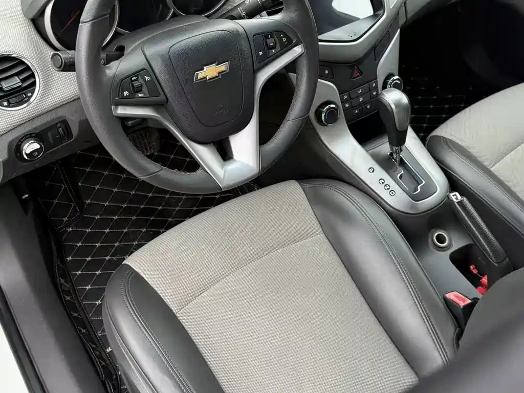 Chevrolet Cruze — миниатюра 2
