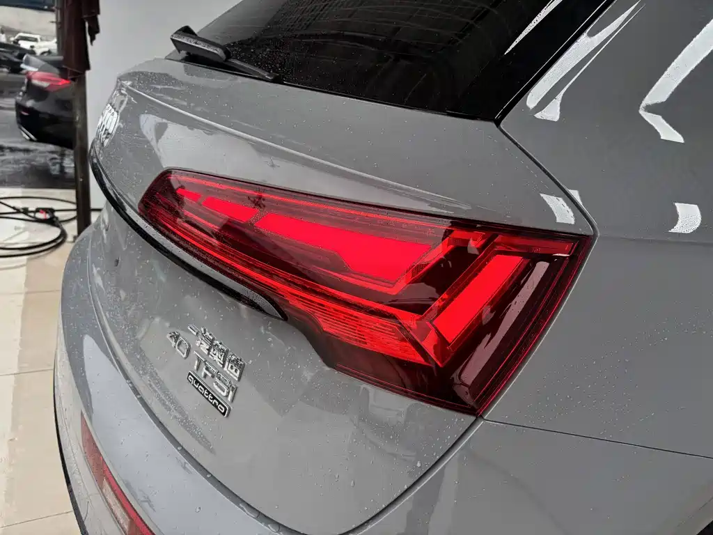 Audi Q5L — миниатюра 8